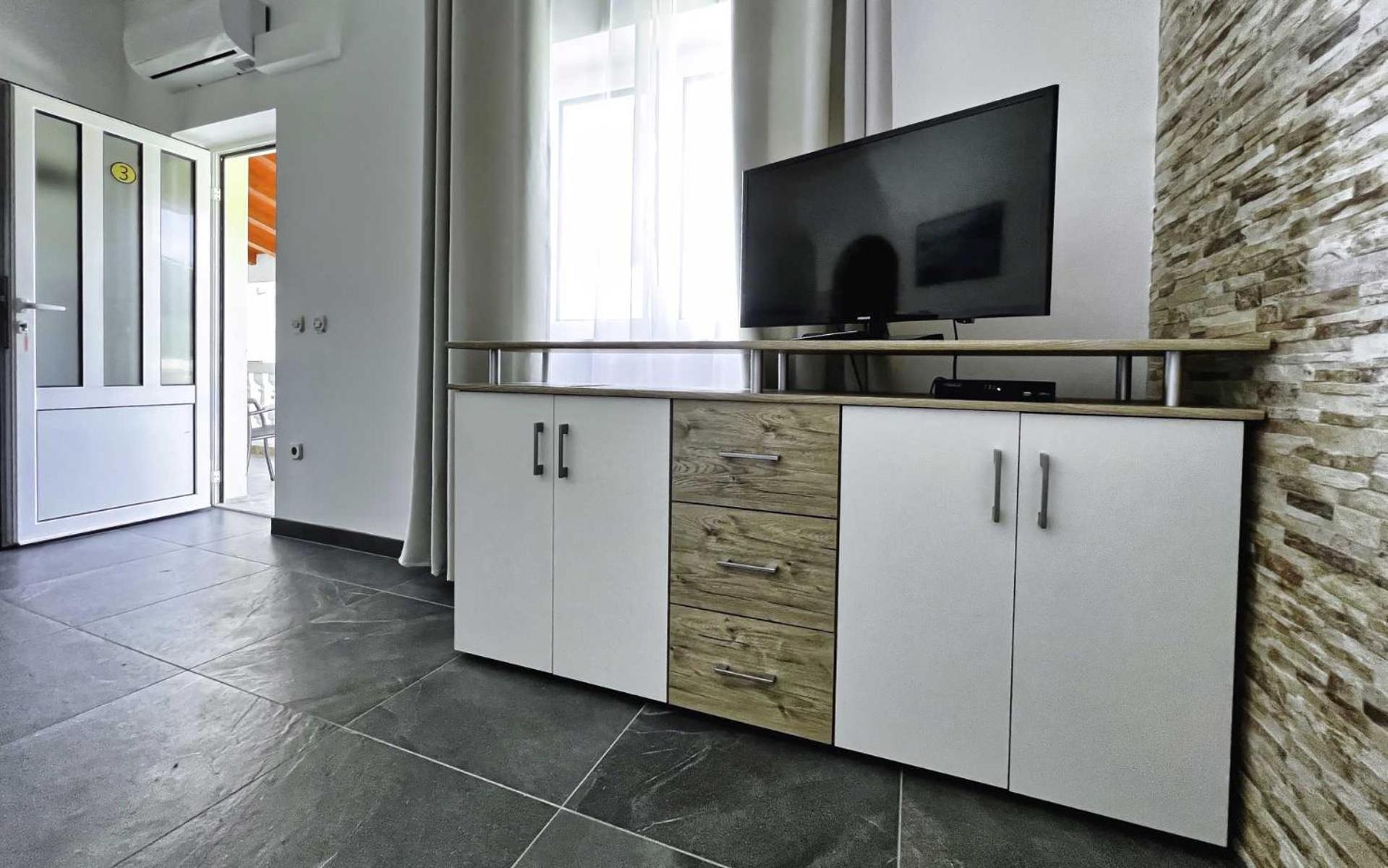 Plavi Val Apartments Tribalj 外观 照片